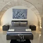 Chill House -