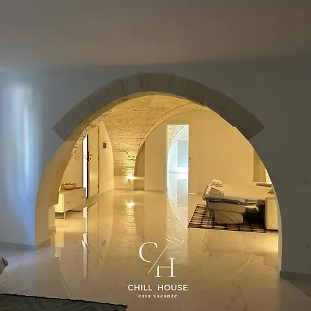 Chill House - *